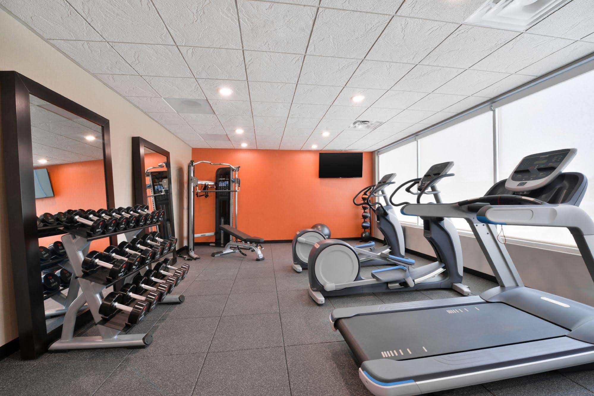 Home2 Suites By Hilton Dupont Bagian luar foto